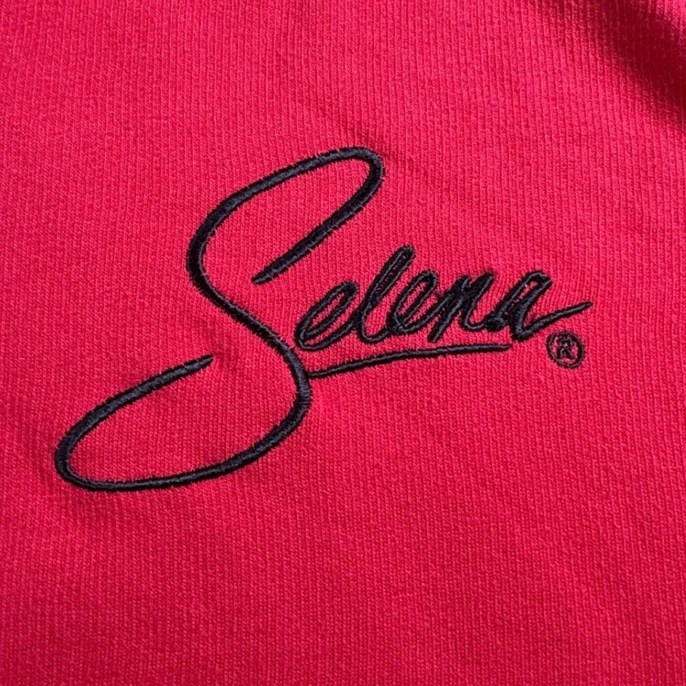 Selena Quintanilla Official Red Quarter Zip‎ Cropped Hoodie Graphic Back Large